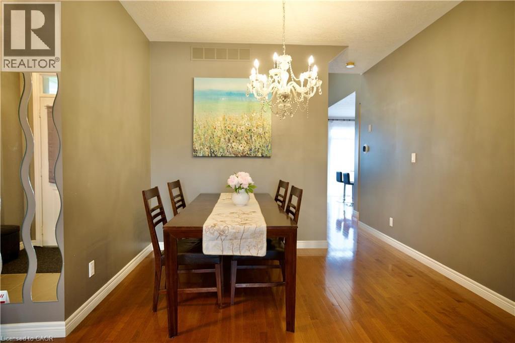 704 Zurich Drive, Waterloo, Ontario  N2V 2S8 - Photo 6 - 40830616