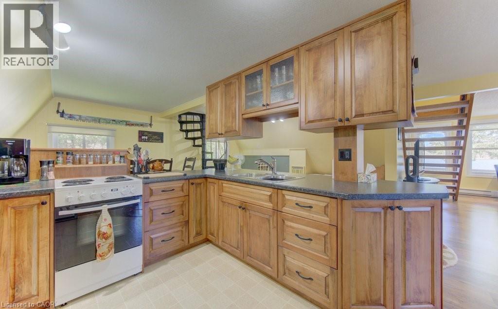 208 Road 2 S, Conestogo Lake, Ontario  N0G 1P0 - Photo 22 - 40829859