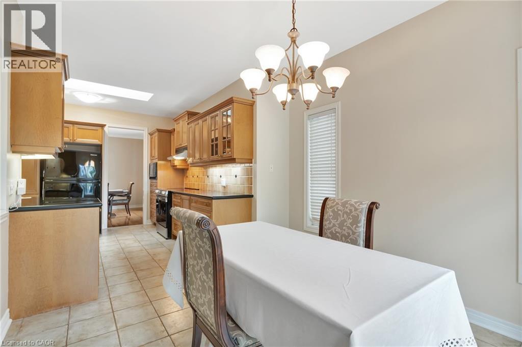 18 Woodmans Court, Kitchener, Ontario  N2P 2B2 - Photo 13 - 40829024