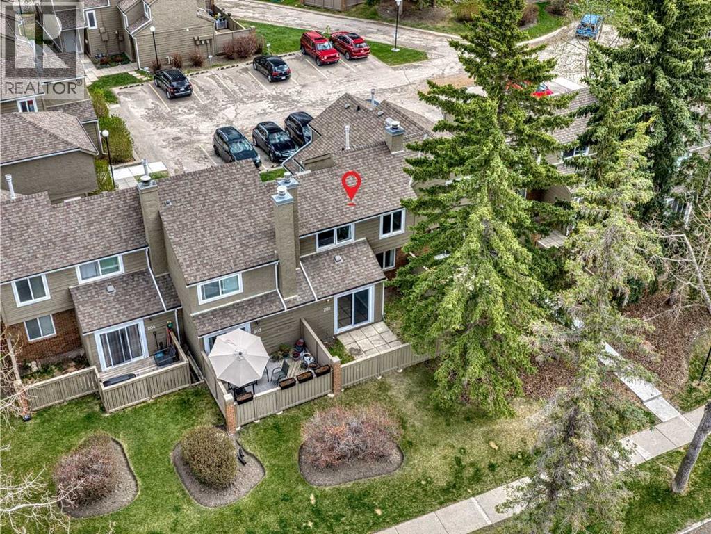 202, 829 Coach Bluff Crescent SW, Calgary, Alberta  T3H 1B1 - Photo 20 - A2307747