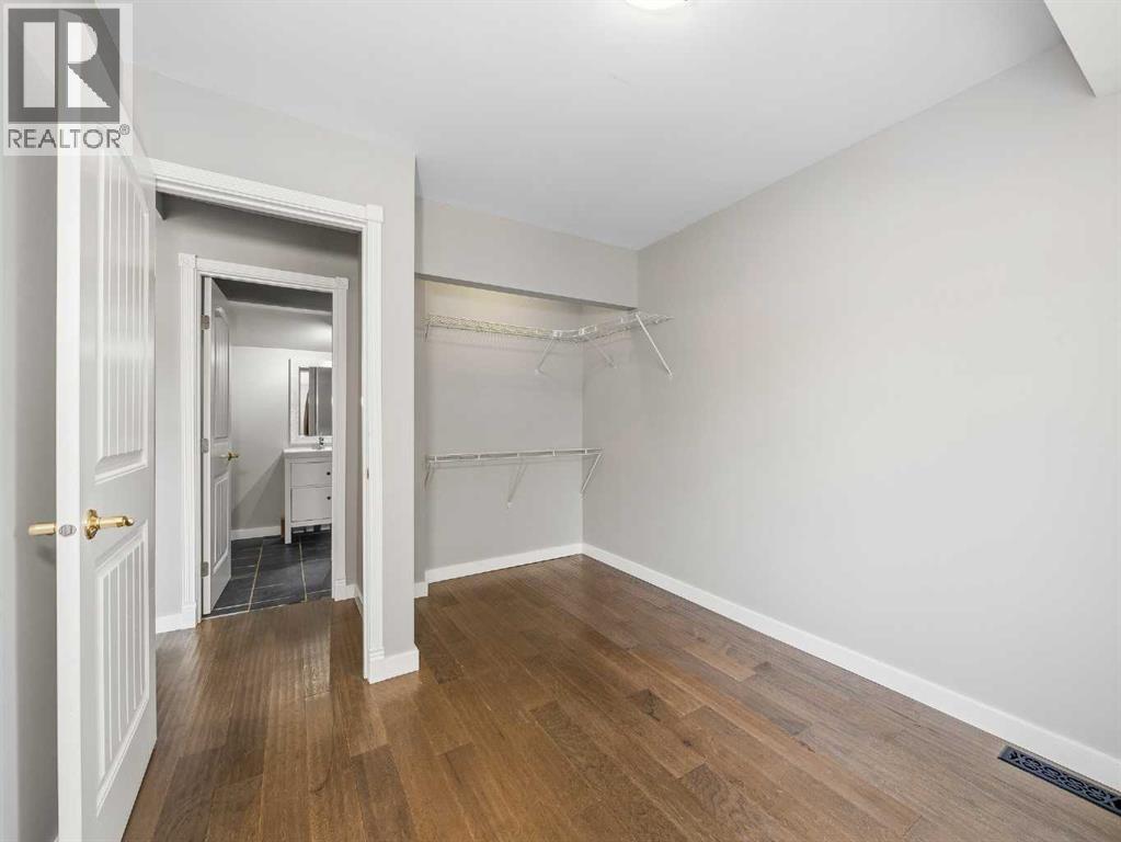 202, 829 Coach Bluff Crescent SW, Calgary, Alberta  T3H 1B1 - Photo 17 - A2307747