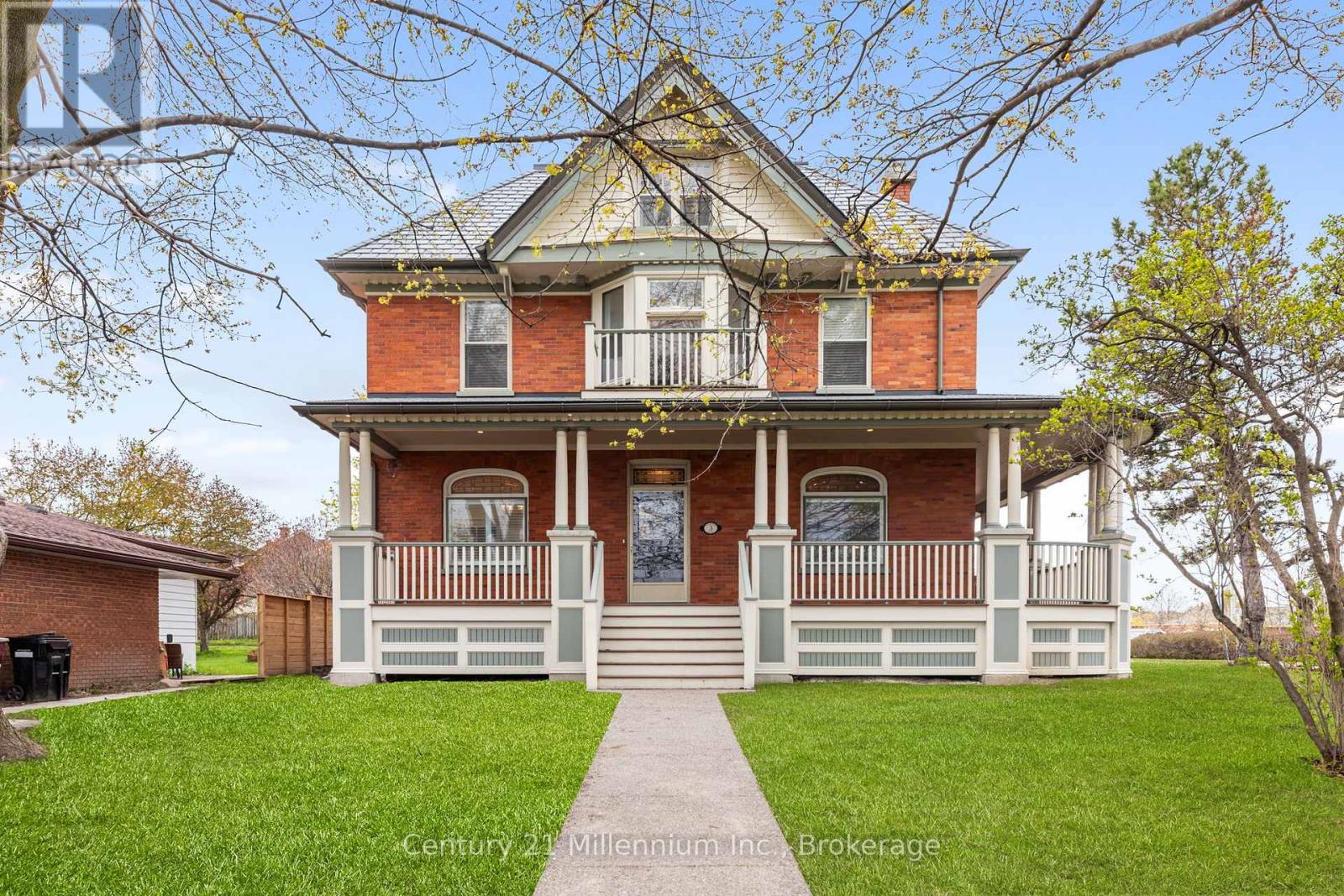 3 Minnesota Street, Collingwood, Ontario  L9Y 3S2 - Photo 1 - S13133554