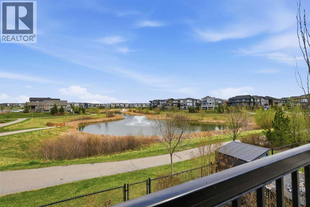 9 Kingsbridge Place Se, Airdrie, Alberta  T4A 0S4 - Photo 2 - A2310679