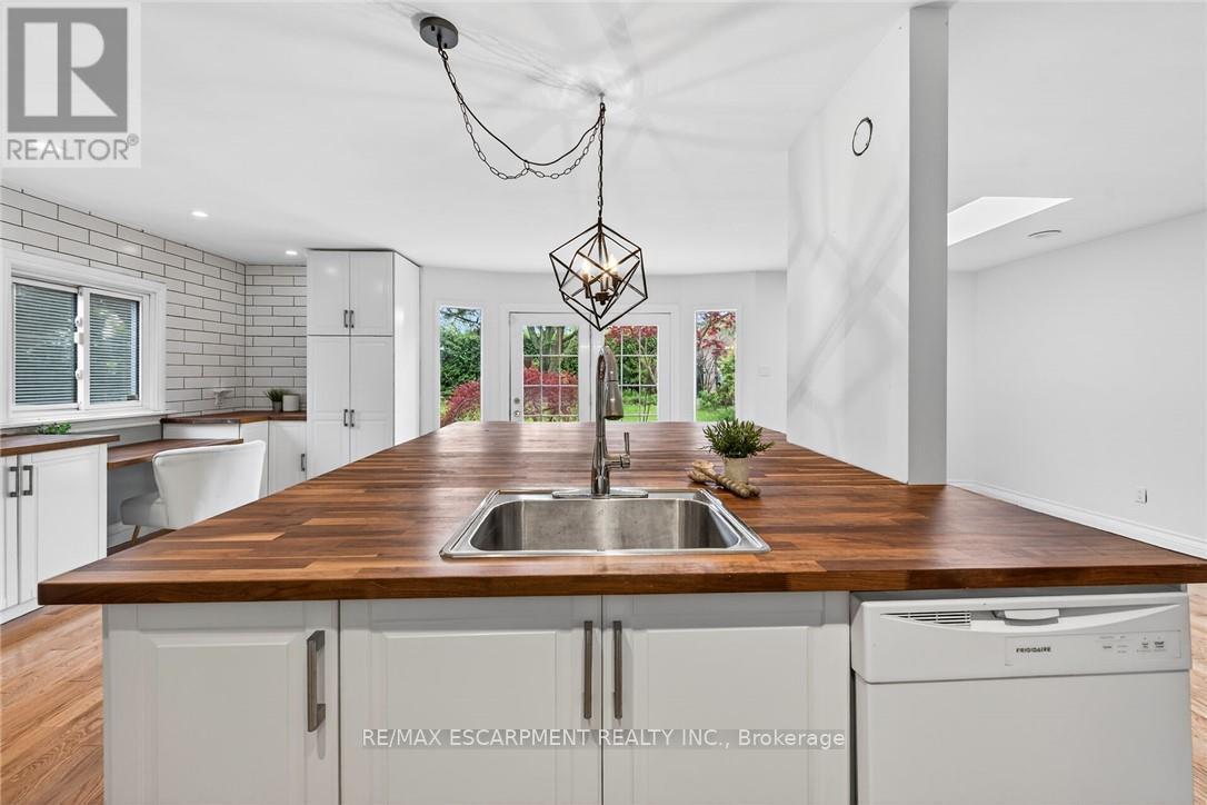 167 Darlington Drive, Hamilton, Ontario  L9C 2M4 - Photo 6 - X13133222