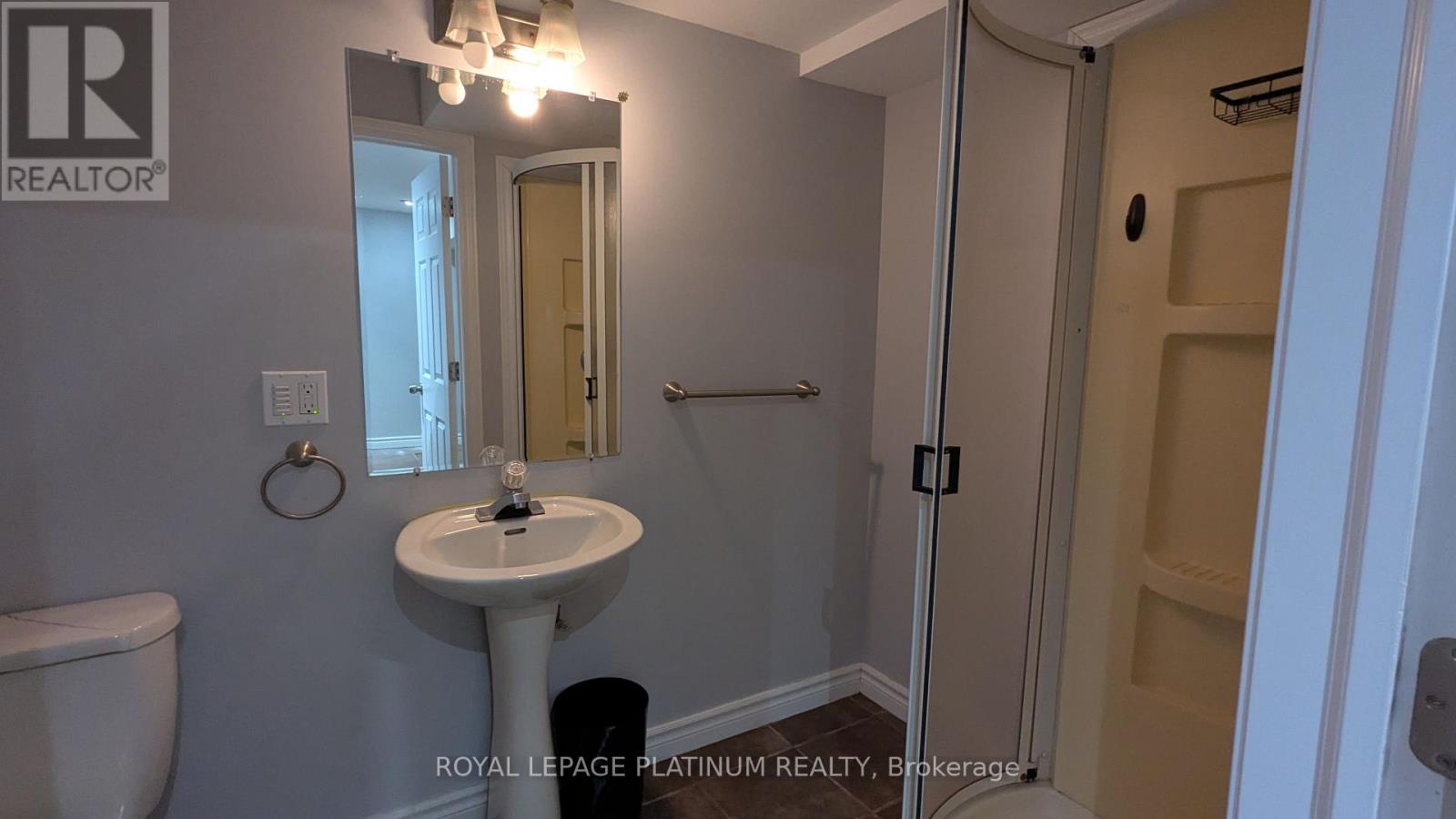 669 Zermatt Drive, Waterloo, Ontario  N2T 2V2 - Photo 13 - X13133266