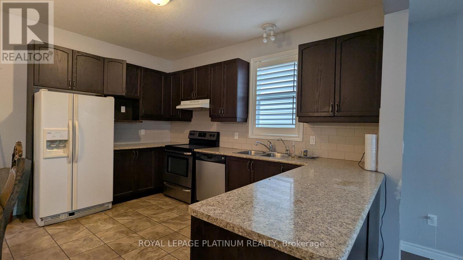 669 Zermatt Drive, Waterloo, Ontario  N2T 2V2 - Photo 8 - X13133266