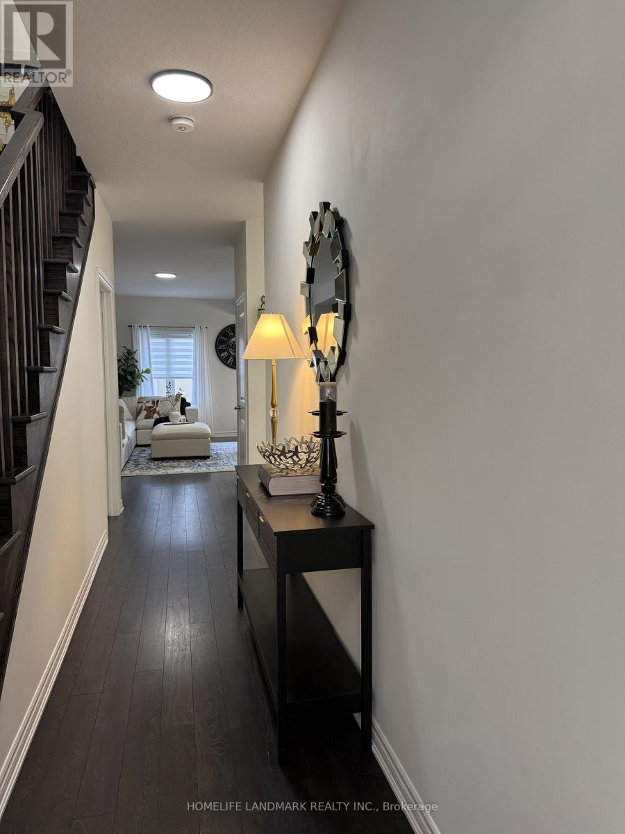 117 - 305 Garner Road W, Hamilton, Ontario  L9G 3K9 - Photo 2 - X13133324