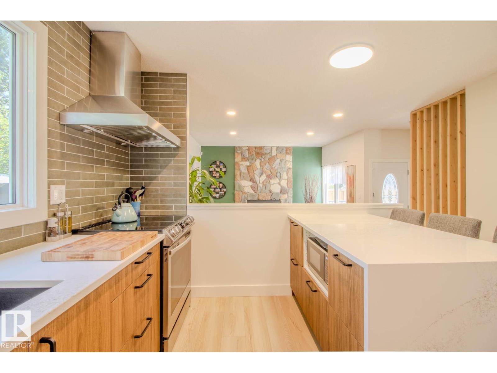 3412 110 St Nw, Edmonton, Alberta  T6J 2V7 - Photo 13 - E4487957