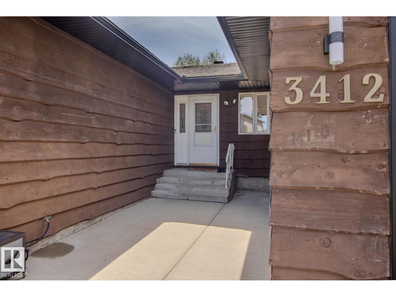 3412 110 St Nw, Edmonton, Alberta  T6J 2V7 - Photo 2 - E4487957