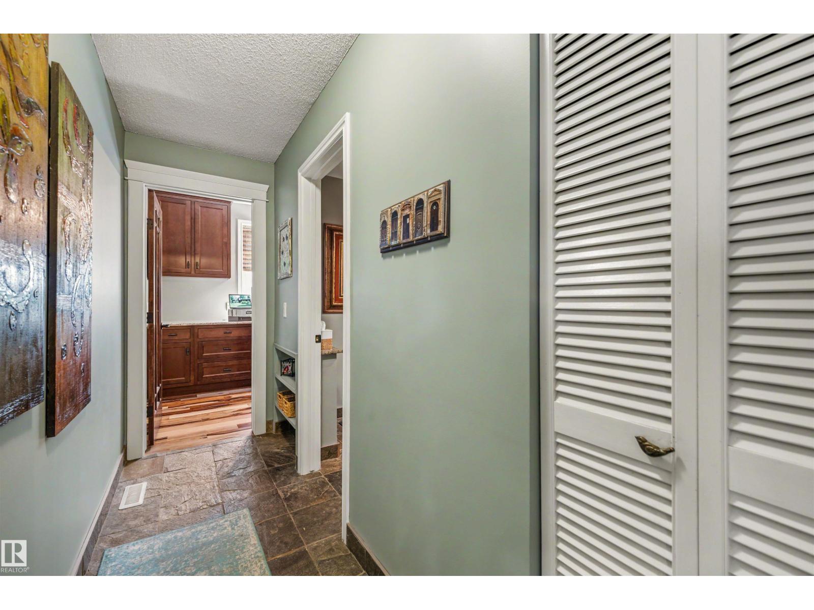 61 Fair Oaks Dr, St. Albert, Alberta  T8N 1P9 - Photo 16 - E4487963