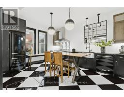 554 WOOLWICH STREET, guelph (exhibition park), Ontario