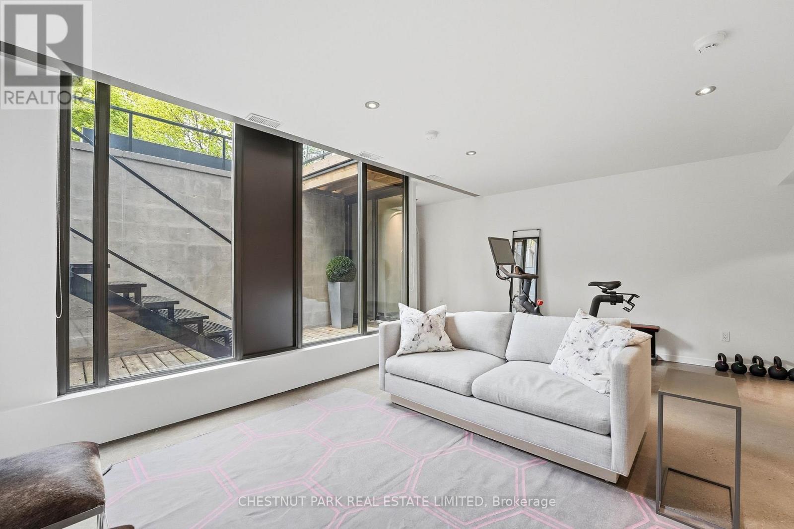 154 Cottingham Street, Toronto, Ontario  M4V 1C3 - Photo 20 - C13124512