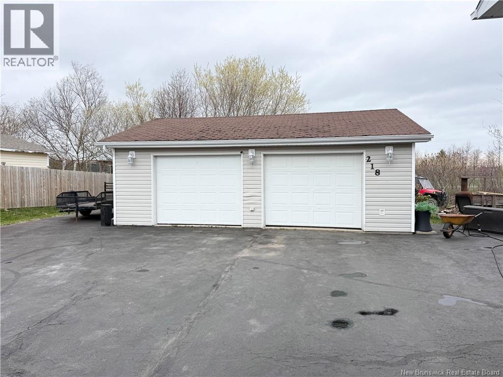 218 Rue Gagnon, Beresford, New Brunswick  E8K 1V3 - Photo 3 - NB139511