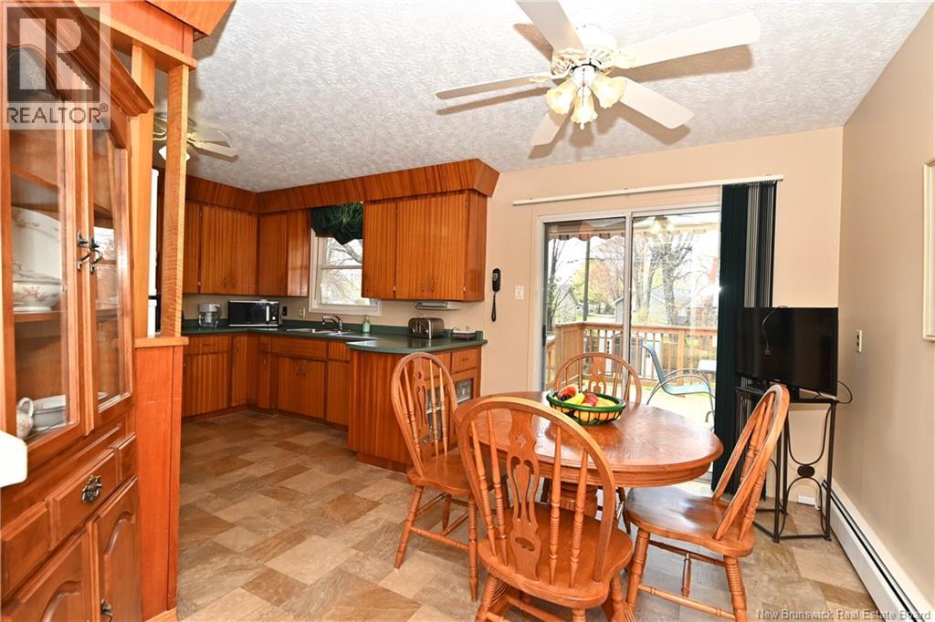 730 Irvine Street, Devon, New Brunswick  E3A 3E8 - Photo 10 - NB139403