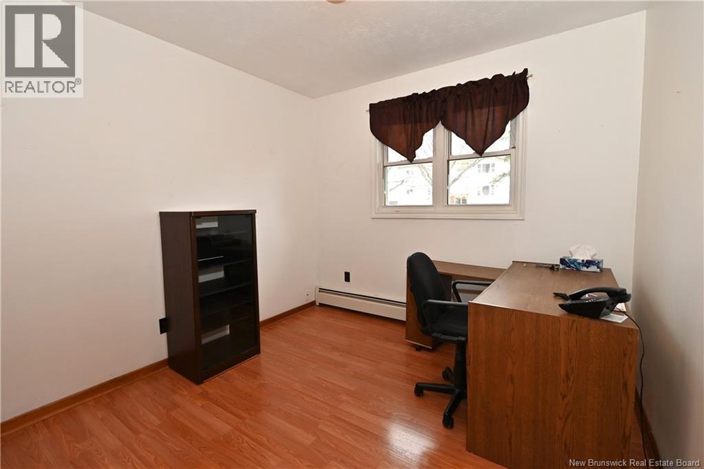 730 Irvine Street, Devon, New Brunswick  E3A 3E8 - Photo 17 - NB139403