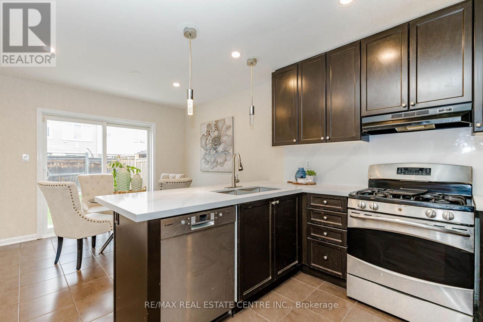 187 Lockwood Road, Brampton, Ontario  L6Y 5W1 - Photo 10 - W13132316