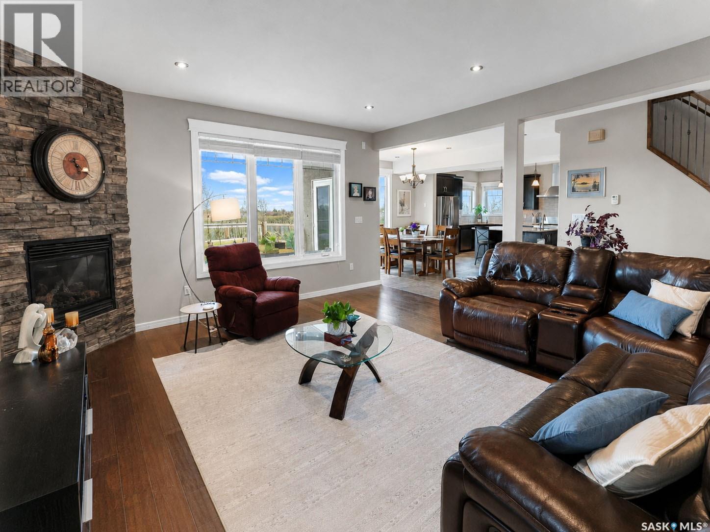 16 Glass Drive, Prince Albert, Saskatchewan  S6X 0A7 - Photo 4 - SK036051
