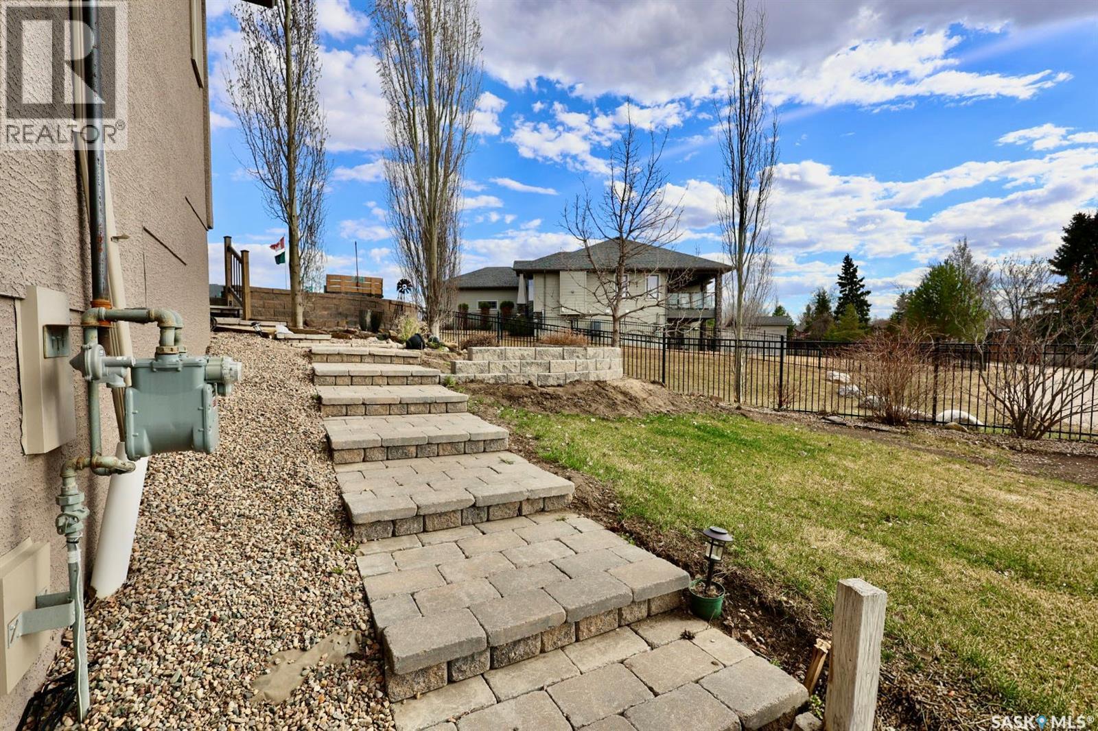 16 Glass Drive, Prince Albert, Saskatchewan  S6X 0A7 - Photo 42 - SK036051