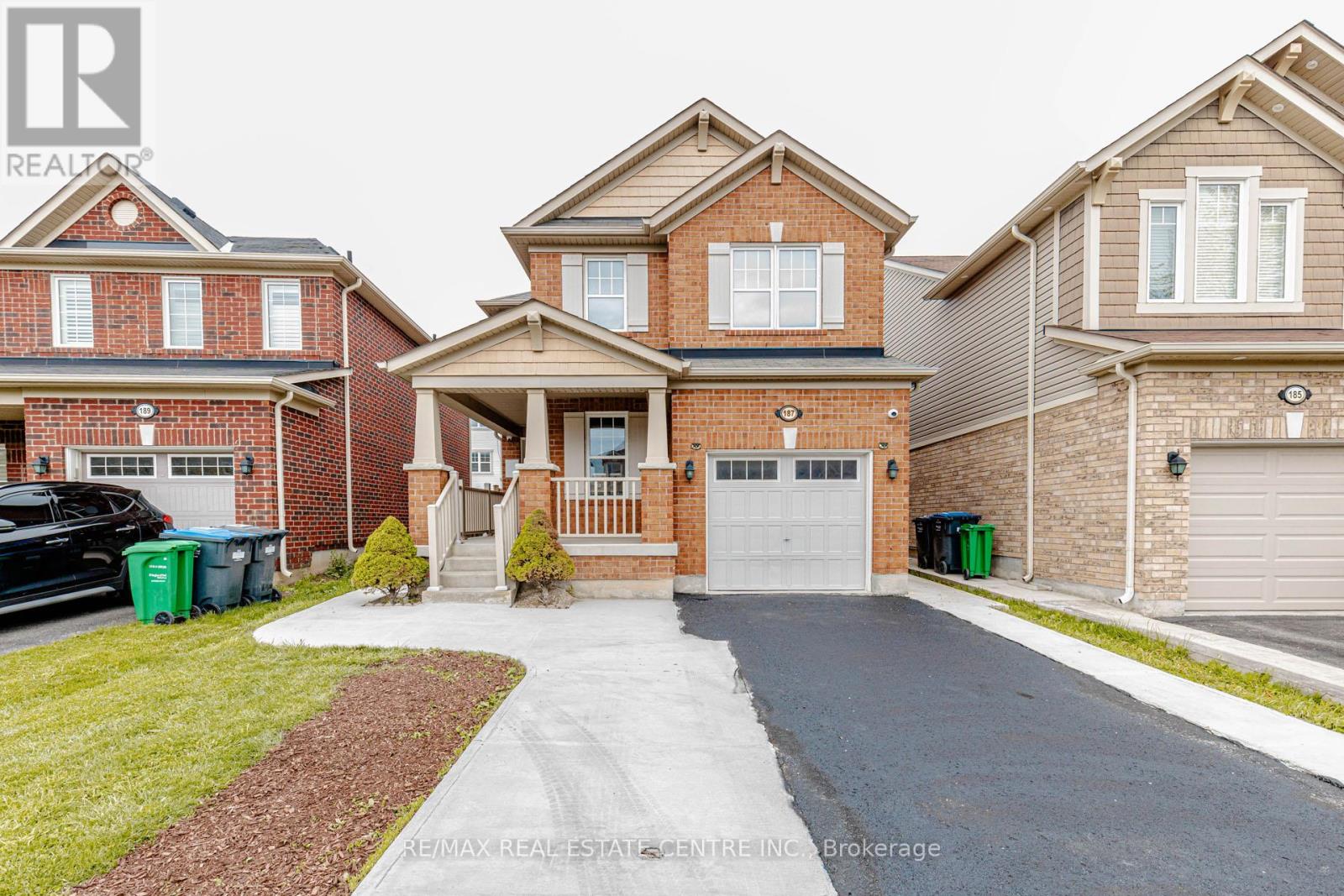 187 Lockwood Road, Brampton, Ontario  L6Y 5W1 - Photo 2 - W13132316