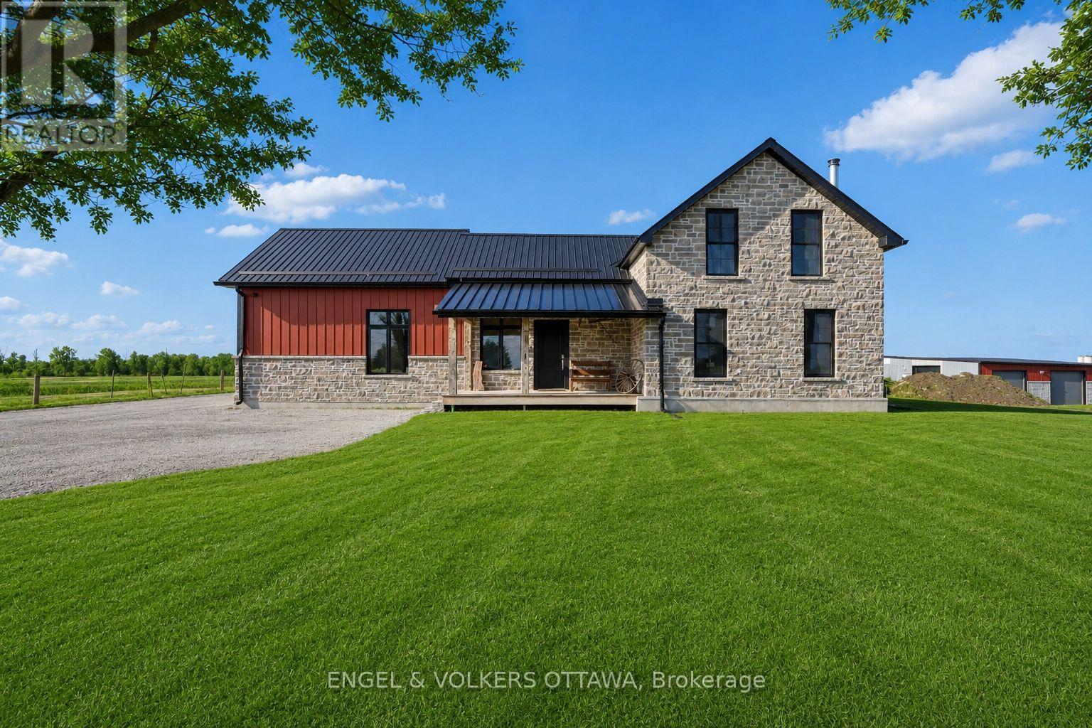 12099 COUNTY 38 ROAD, North Dundas, Ontario