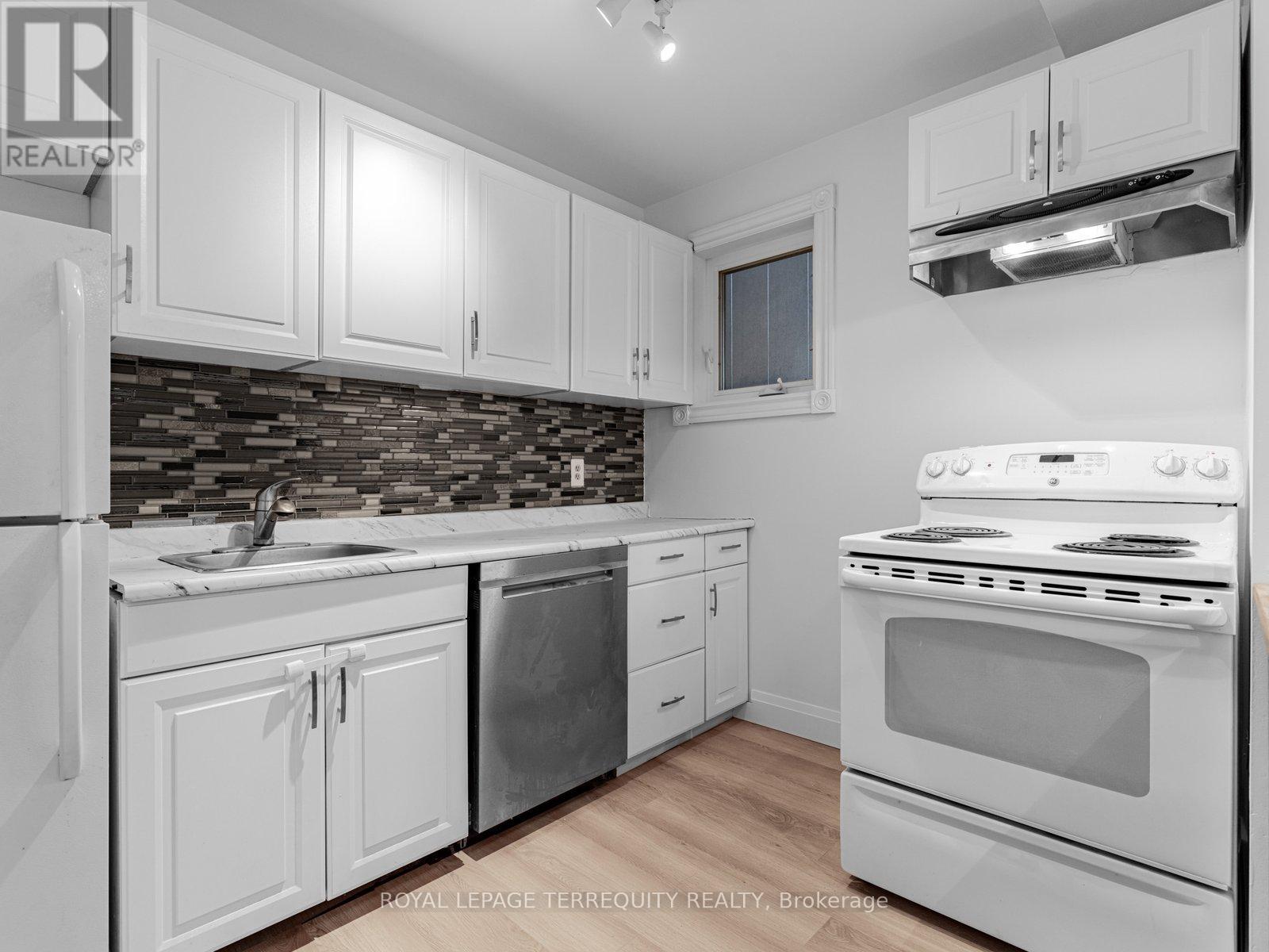 2 - 41 Summerhill Avenue, Toronto, Ontario  M4T 1A9 - Photo 15 - C12957012