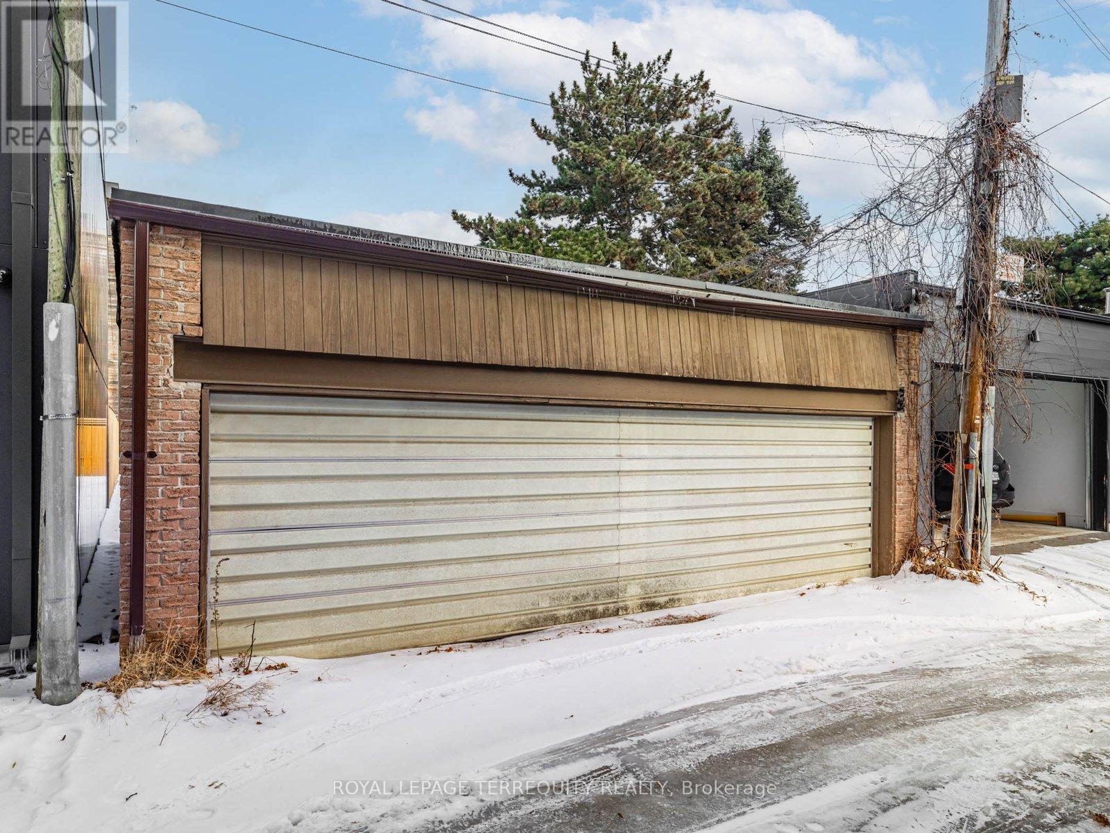 2 - 41 Summerhill Avenue, Toronto, Ontario  M4T 1A9 - Photo 3 - C12957012
