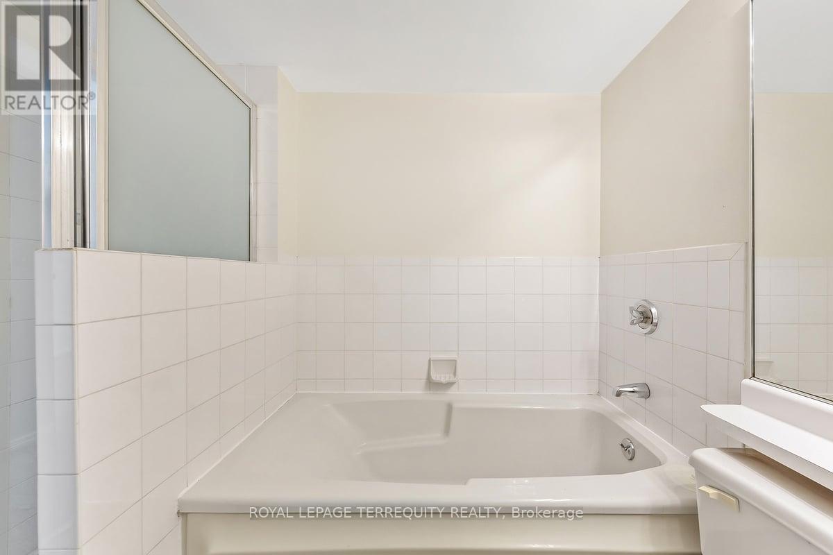 2609 - 10 Yonge Street, Toronto, Ontario M5E 1R4 - Photo 22 - C13094740