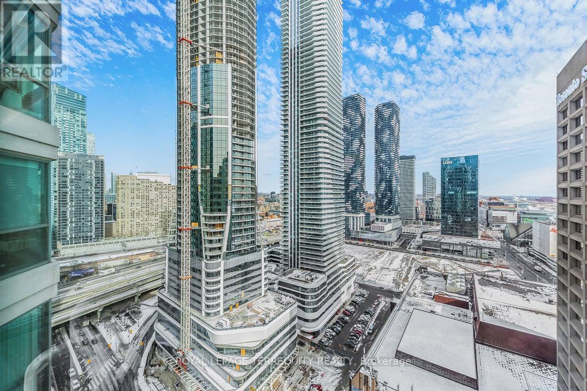 2609 - 10 Yonge Street, Toronto, Ontario M5E 1R4 - Photo 26 - C13094740