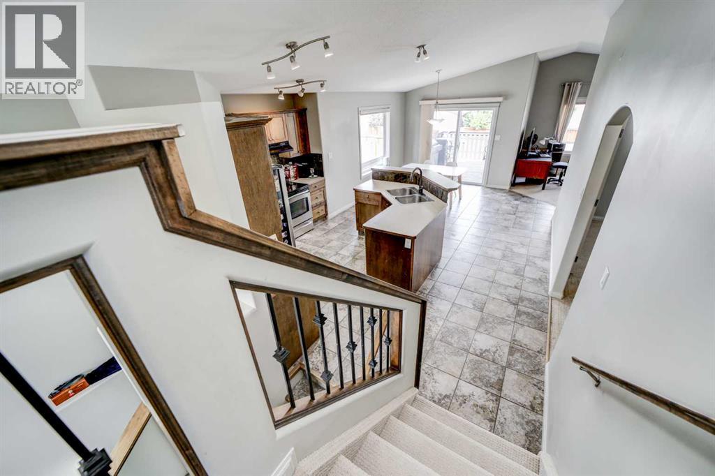 29 Coalbanks Link W, Lethbridge, Alberta  T1J 4R8 - Photo 17 - A2311260