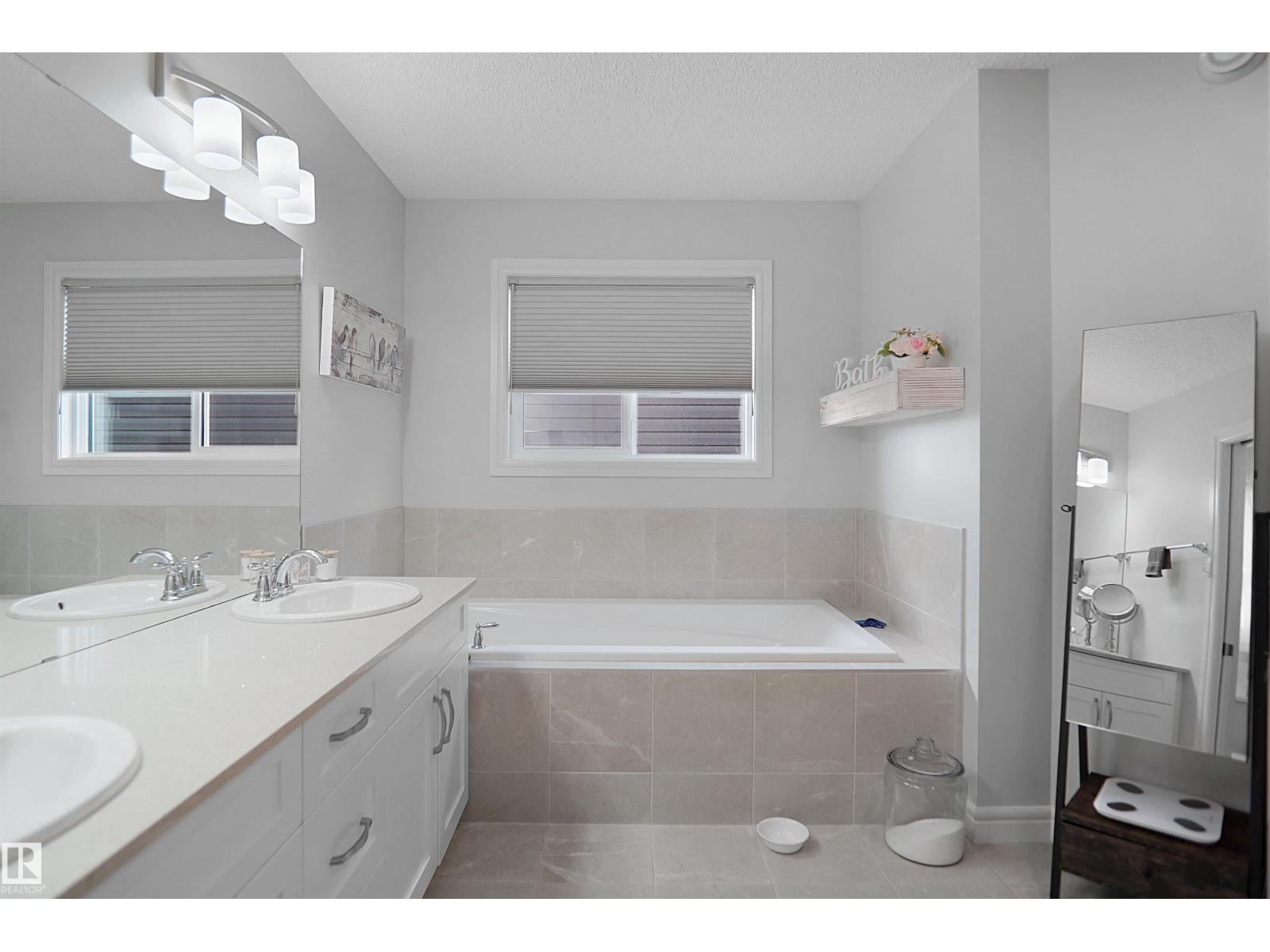 12351 176 Av Nw, Edmonton, Alberta  T5X 0L3 - Photo 36 - E4487966