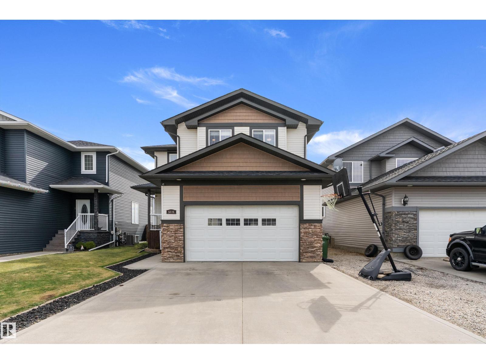 5335 42 ST, wetaskiwin, Alberta