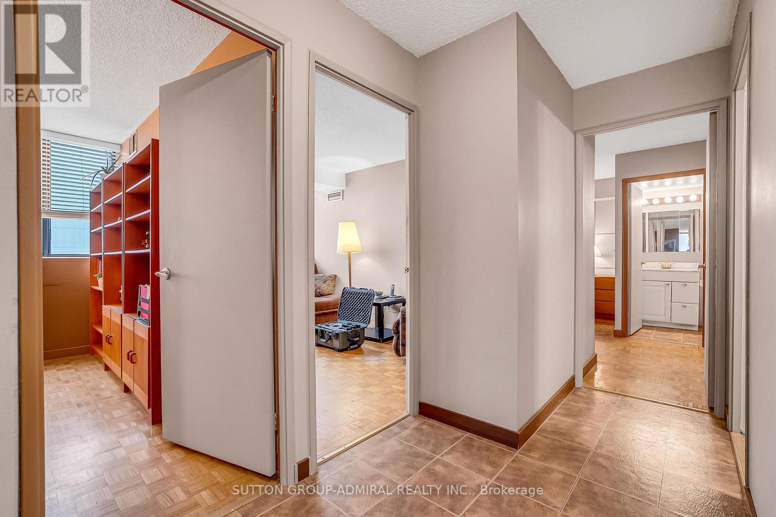 2103 - 80 Antibes Drive, Toronto, Ontario  M2R 3N5 - Photo 17 - C13133434