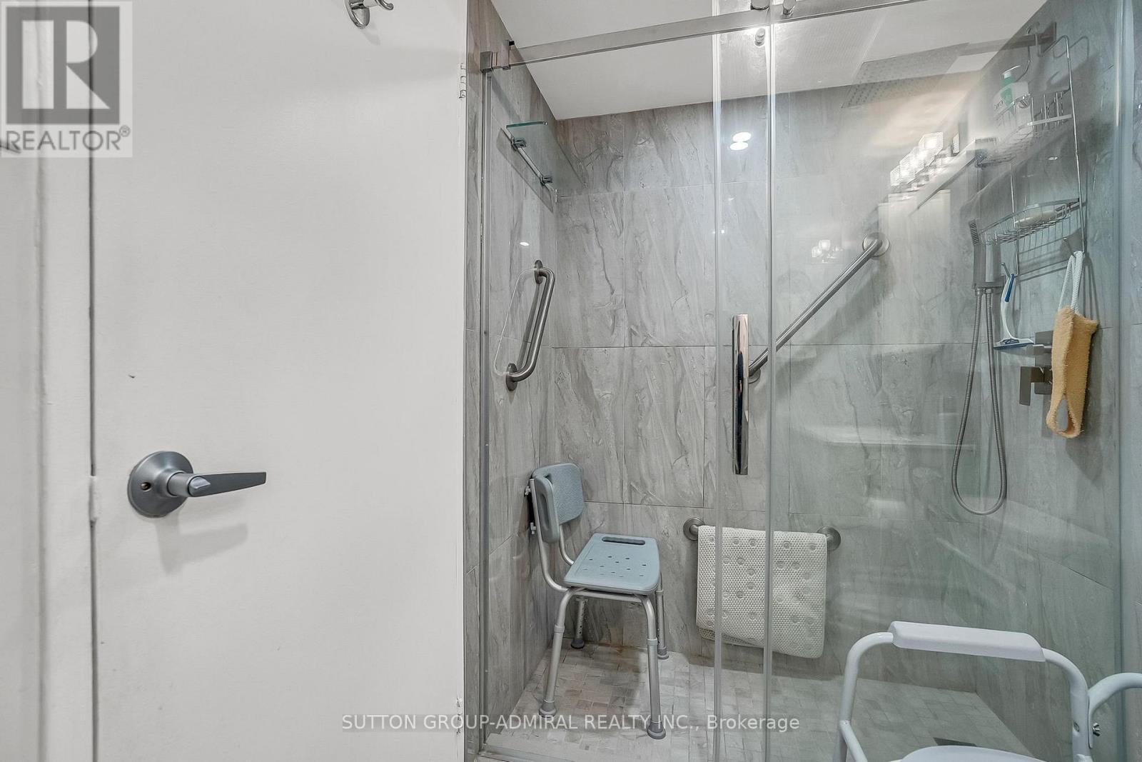 2103 - 80 Antibes Drive, Toronto, Ontario  M2R 3N5 - Photo 19 - C13133434