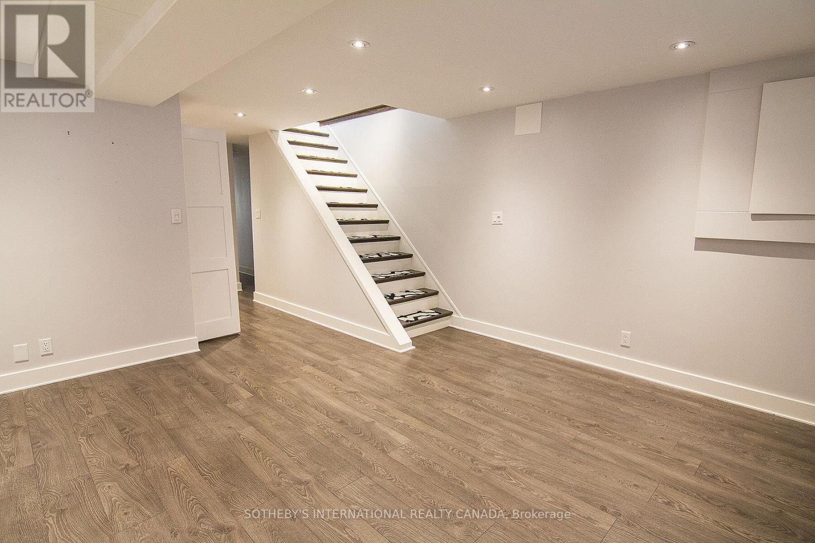 Main - 900 Manning Avenue, Toronto, Ontario  M6G 2X4 - Photo 20 - C13133446