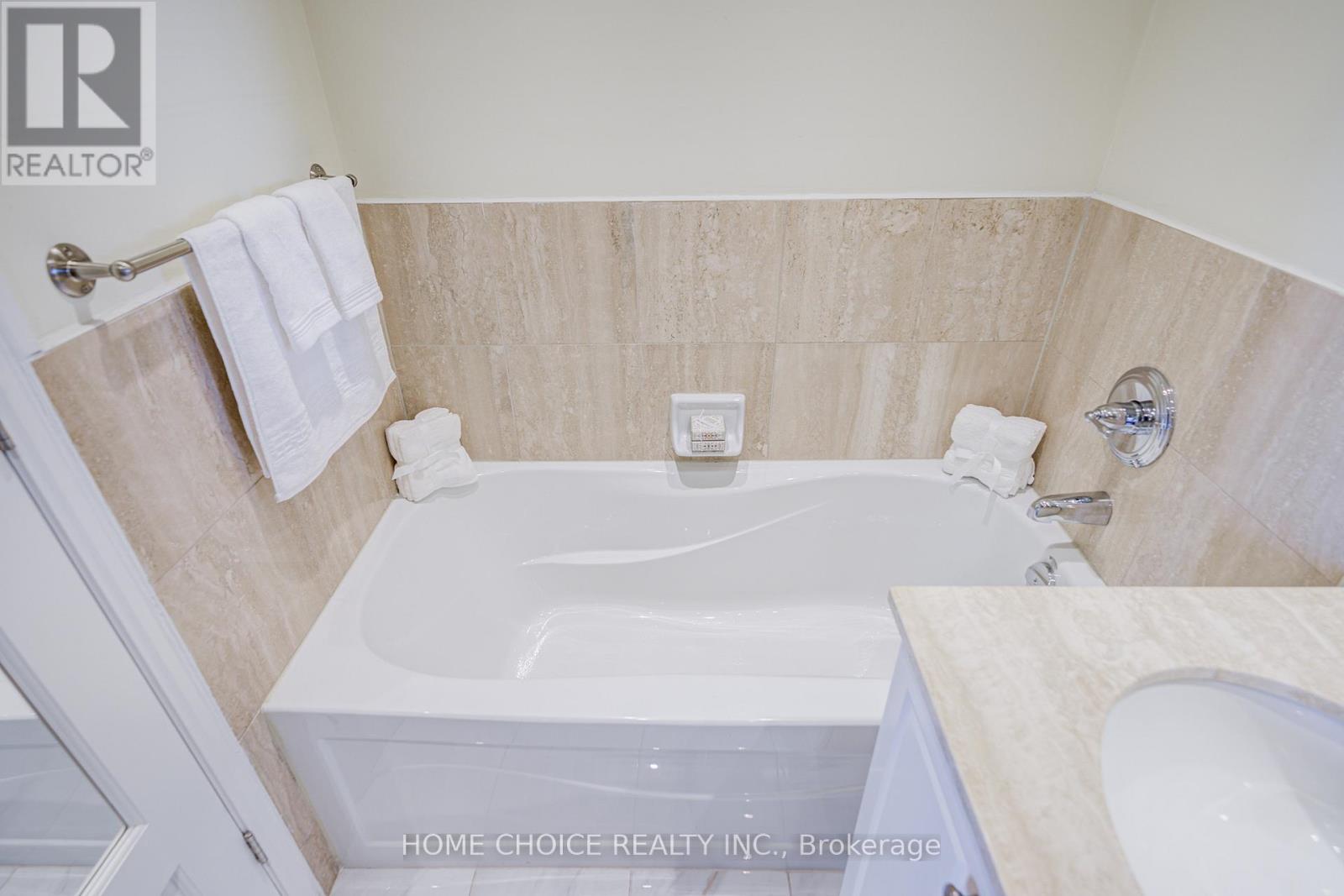 623 - 900 Mount Pleasant Road, Toronto, Ontario  M4P 3J9 - Photo 32 - C13133494