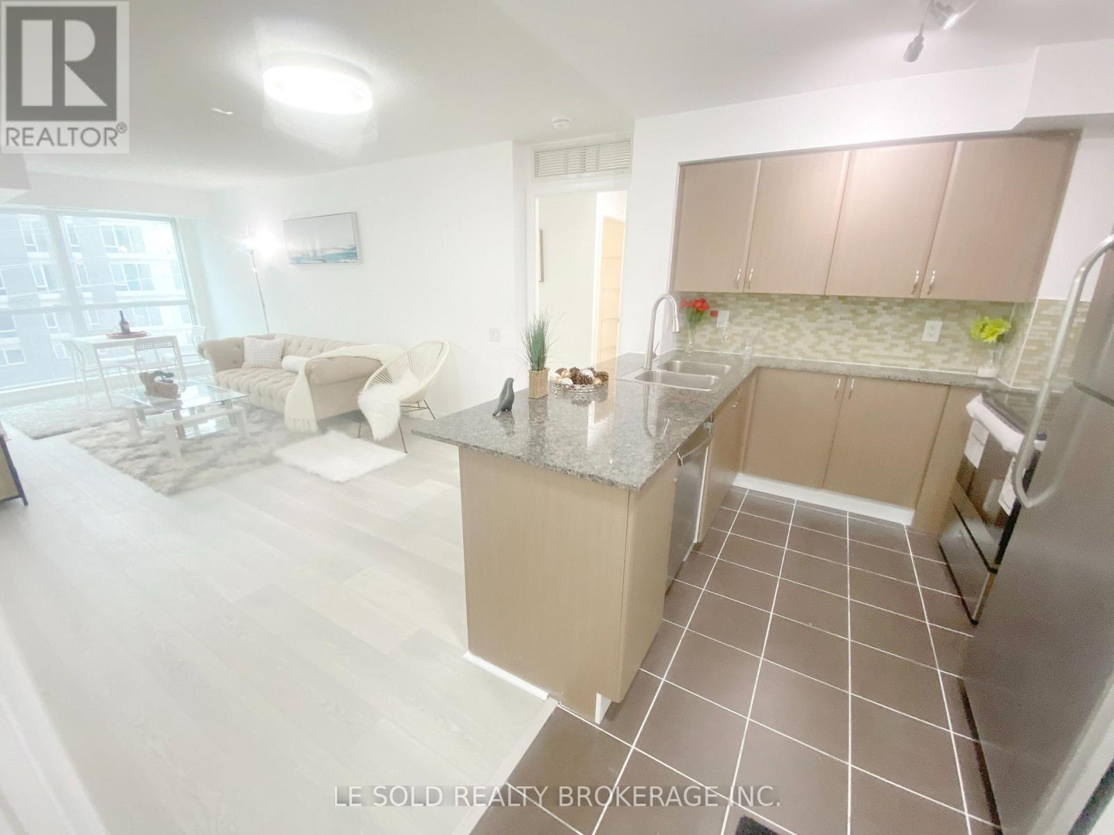 545 - 525 Wilson Avenue, Toronto, Ontario  M3H 0A7 - Photo 4 - C13133500
