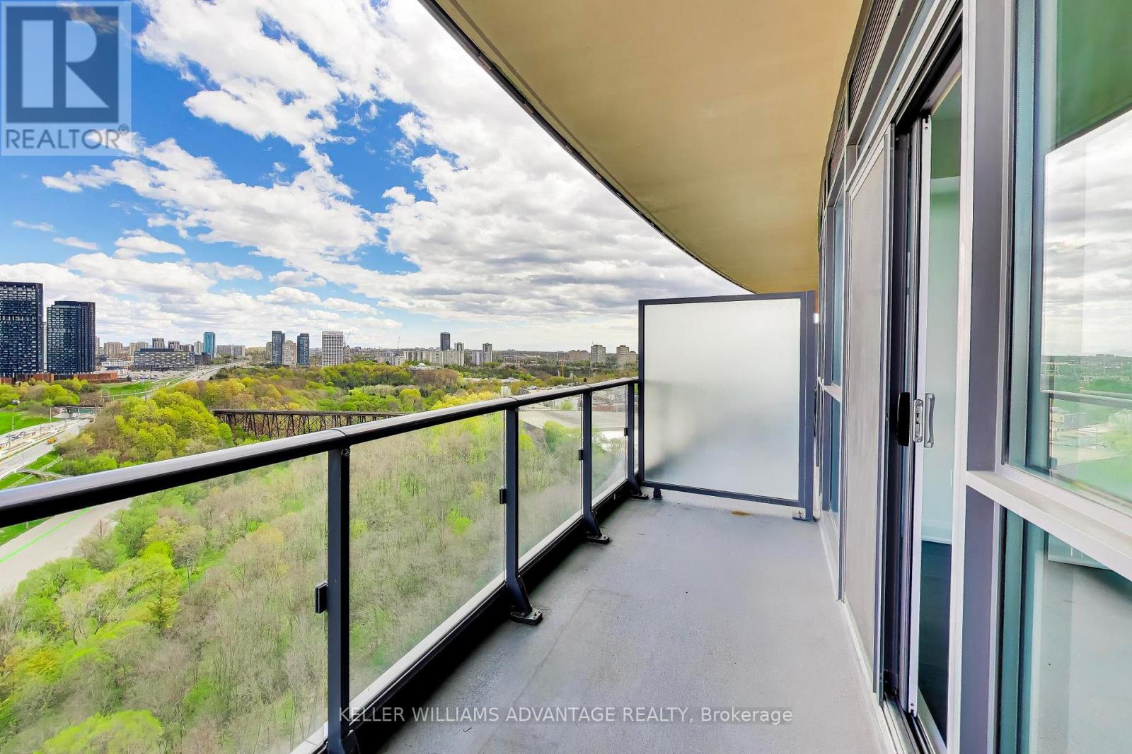1718 - 160 Vanderhoof Avenue, Toronto, Ontario  M4G 0B7 - Photo 14 - C13133524
