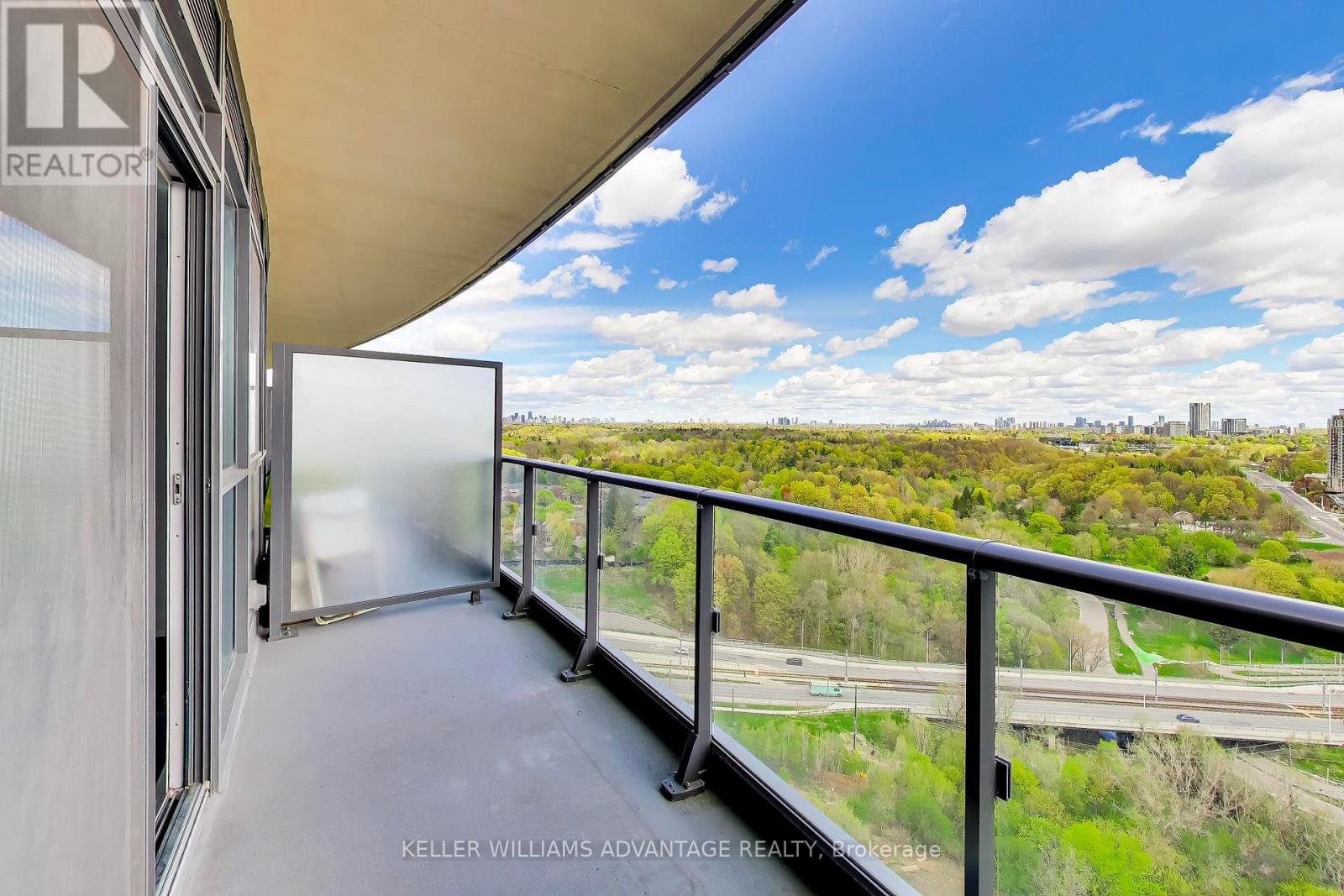 1718 - 160 Vanderhoof Avenue, Toronto, Ontario  M4G 0B7 - Photo 15 - C13133524