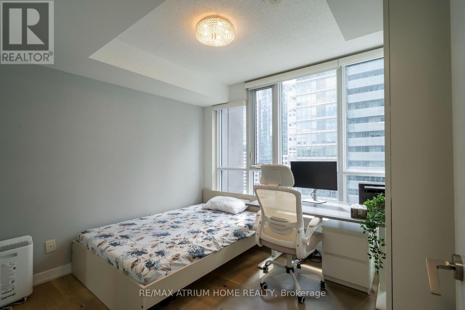 1709 - 295 Adelaide Street W, Toronto, Ontario  M5V 0L4 - Photo 7 - C13133610