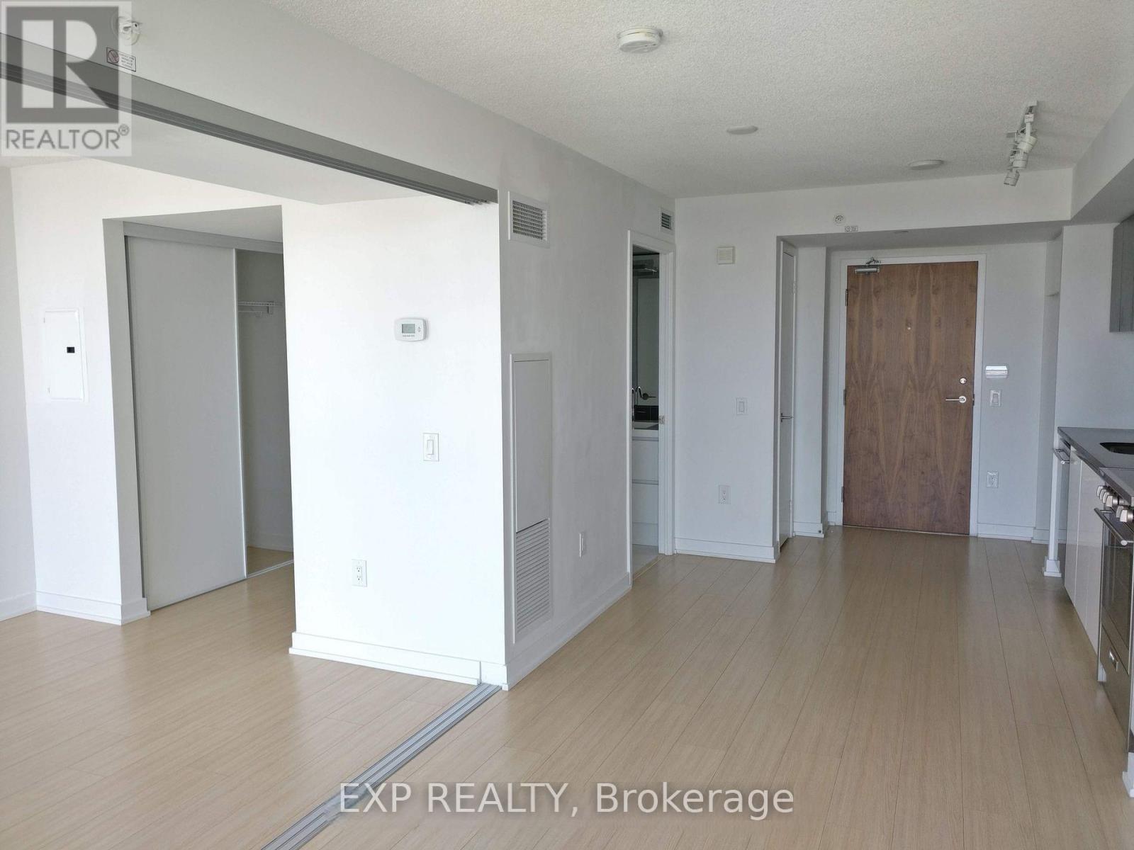 4209 - 85 Queens Wharf Road, Toronto, Ontario  M5V 0J9 - Photo 7 - C13133678