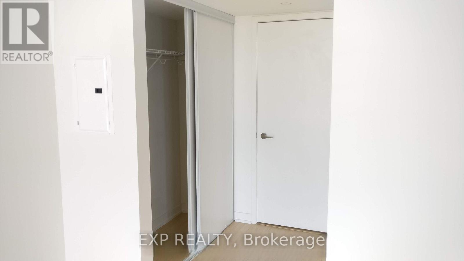 4209 - 85 Queens Wharf Road, Toronto, Ontario  M5V 0J9 - Photo 8 - C13133678