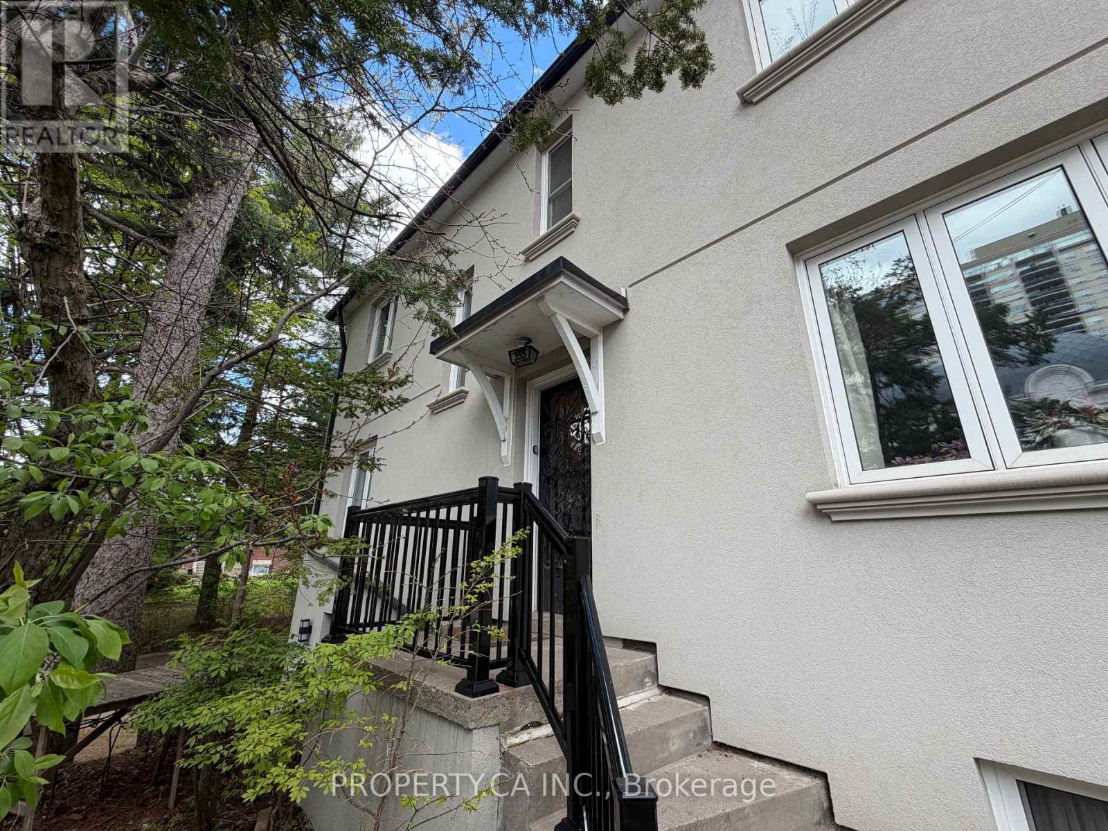 Main - 355 Spadina Road, Toronto, Ontario  M5P 2V6 - Photo 1 - C13133680
