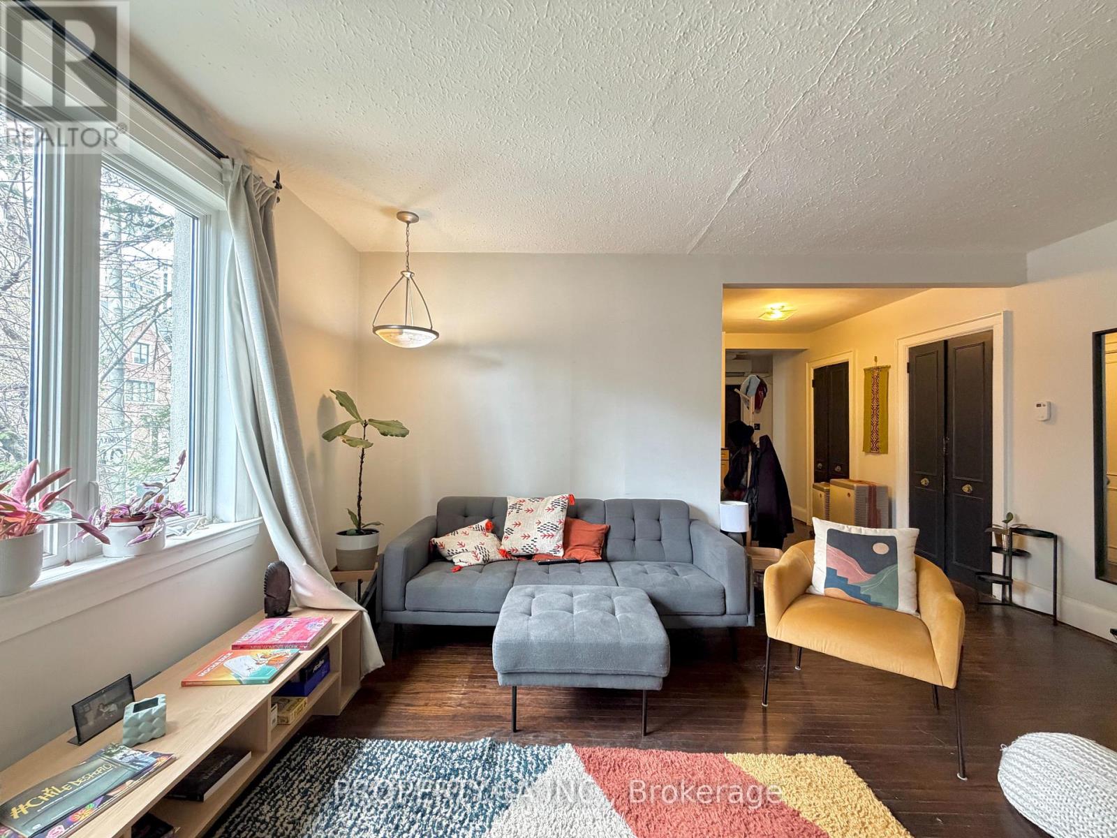 Main - 355 Spadina Road, Toronto, Ontario  M5P 2V6 - Photo 10 - C13133680