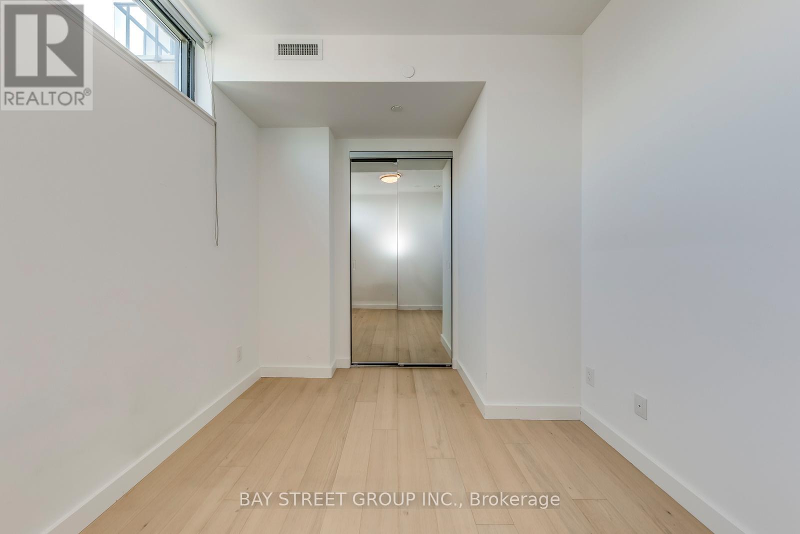 1907 - 81 Wellesley Street E, Toronto, Ontario  M4Y 0C5 - Photo 17 - C13133690