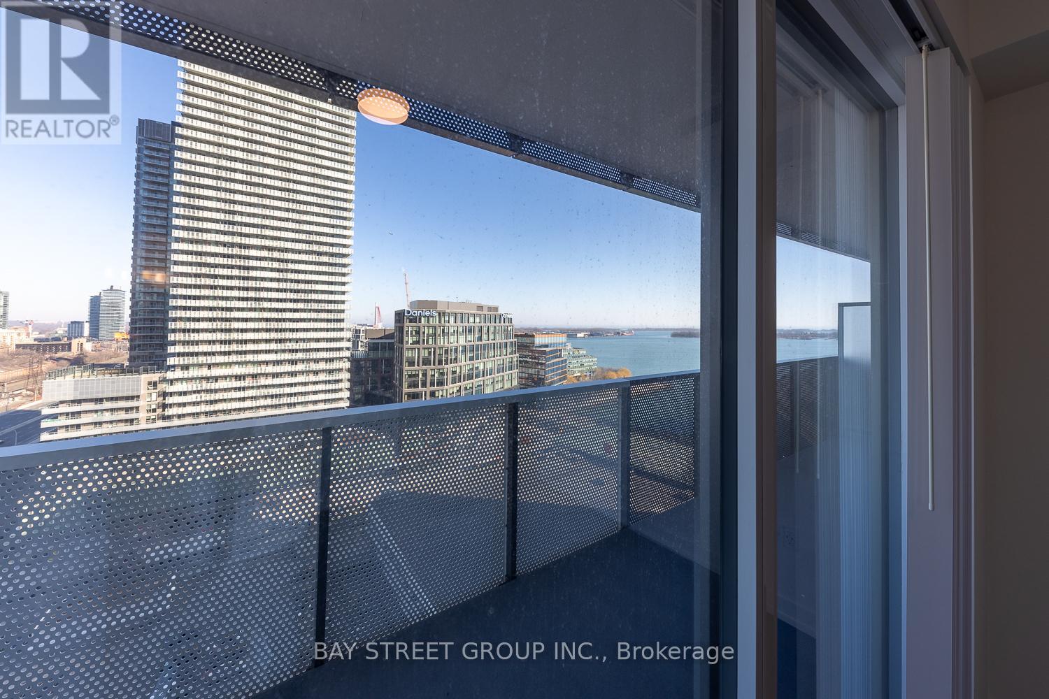 1903 - 138 Downes Street, Toronto, Ontario  M5E 0E4 - Photo 19 - C13133768