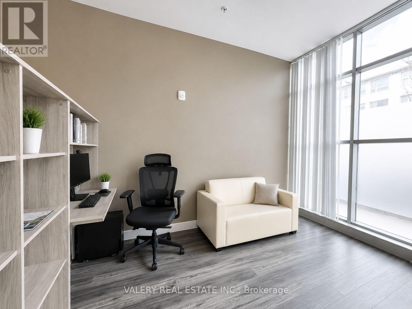 108 - 257 Hemlock Street, Waterloo, Ontario  N2L 3R4 - Photo 3 - X13030230