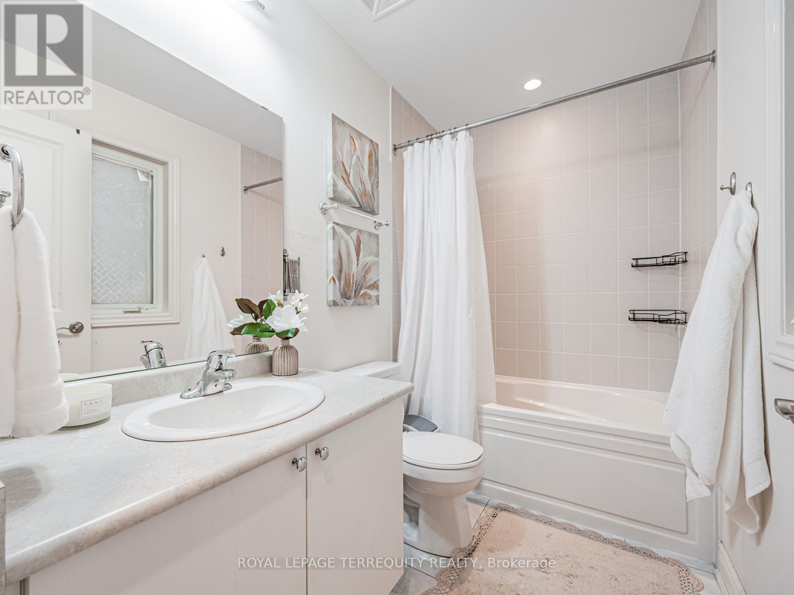 66 Rideout Street, Ajax, Ontario  L1S 1P8 - Photo 21 - E13038616