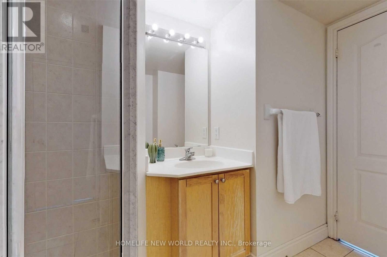 1604 - 50 Brian Harrison Way, Toronto, Ontario  M1P 5J4 - Photo 11 - E13133514