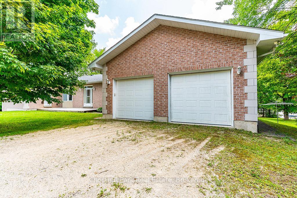 189 Point Road, Grey Highlands, Ontario  N0C 1E0 - Photo 45 - X12652798