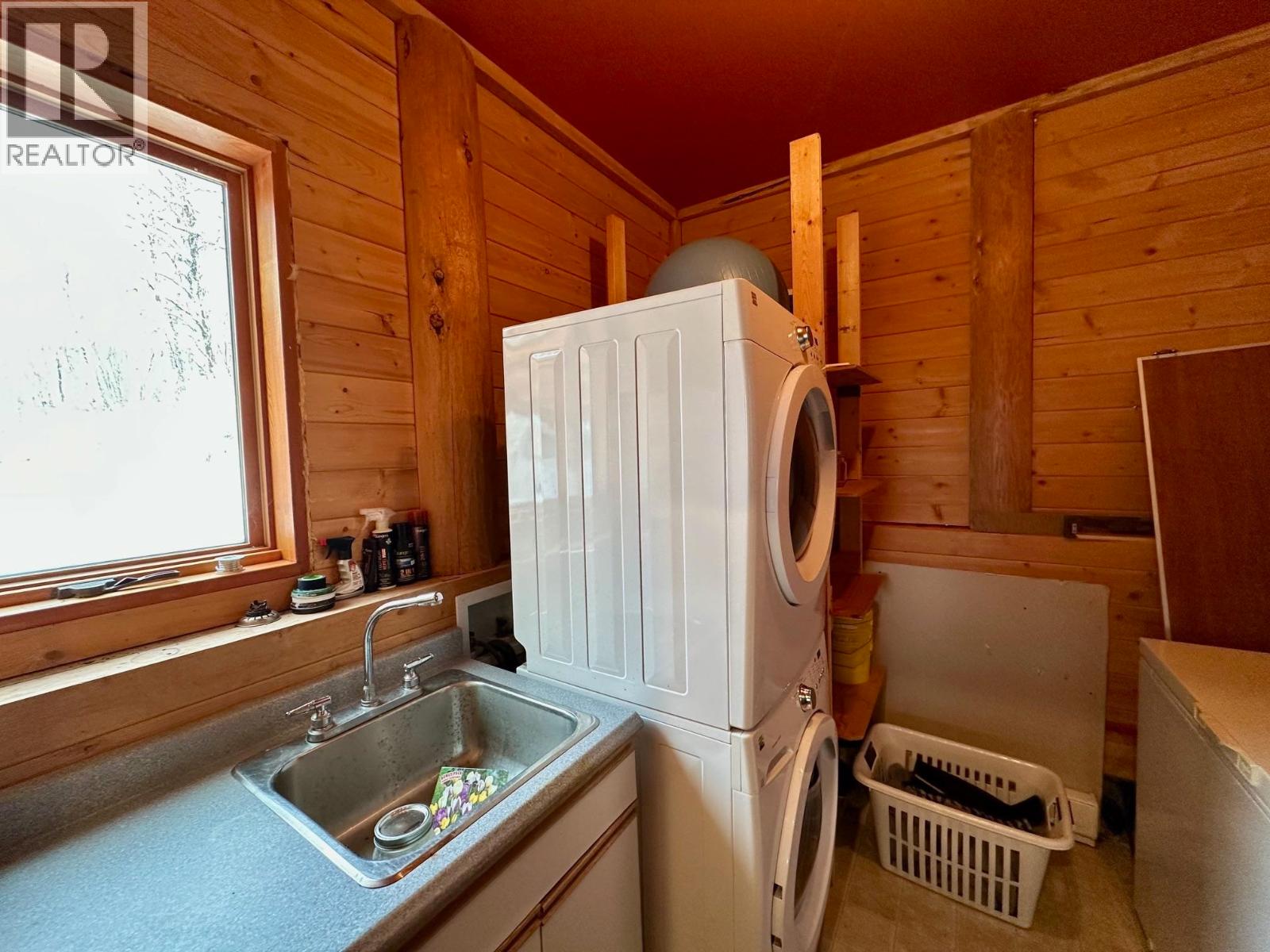 7584 Fir Road, Telkwa, British Columbia  V0J 2N0 - Photo 22 - R3124129
